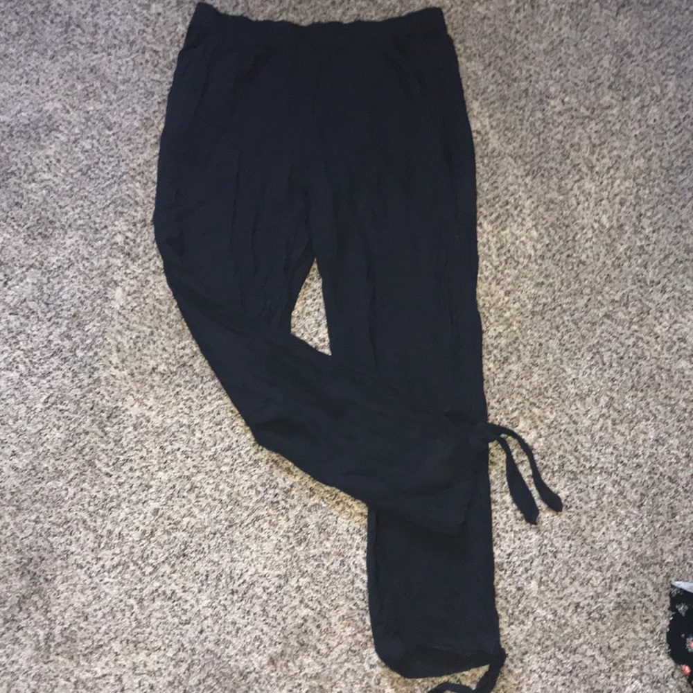 AERIE paper bag pants